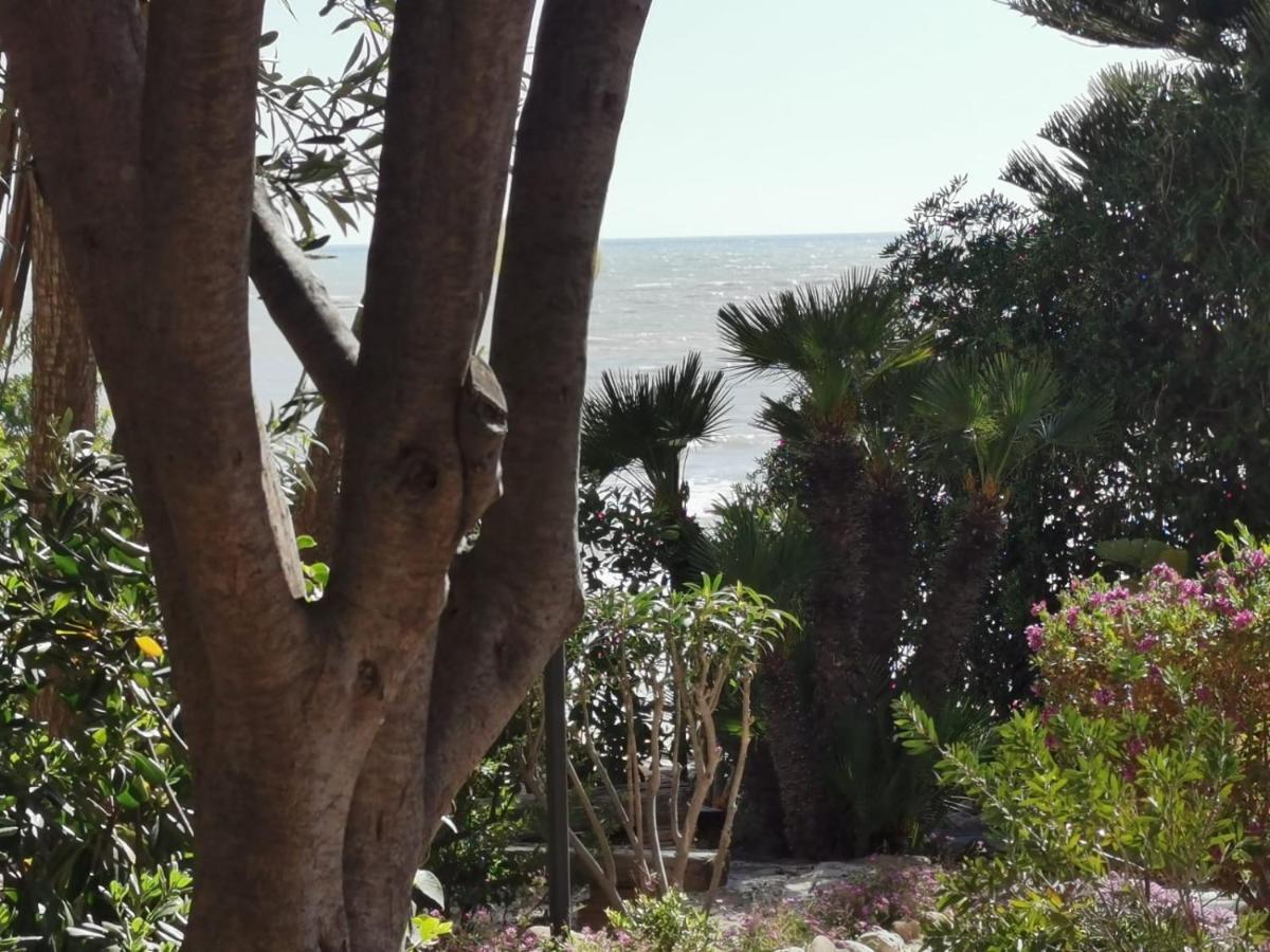 레알몬테 Giardino Sul Mare 아파트 외부 사진
